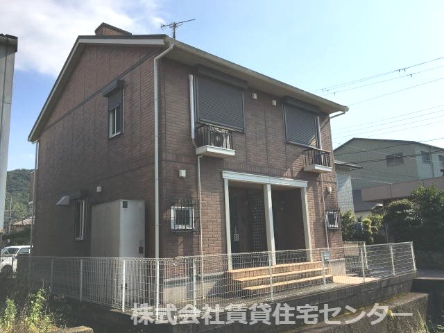 黒江駅より徒歩18分 築21年4ヶ月 2階建の賃貸物件