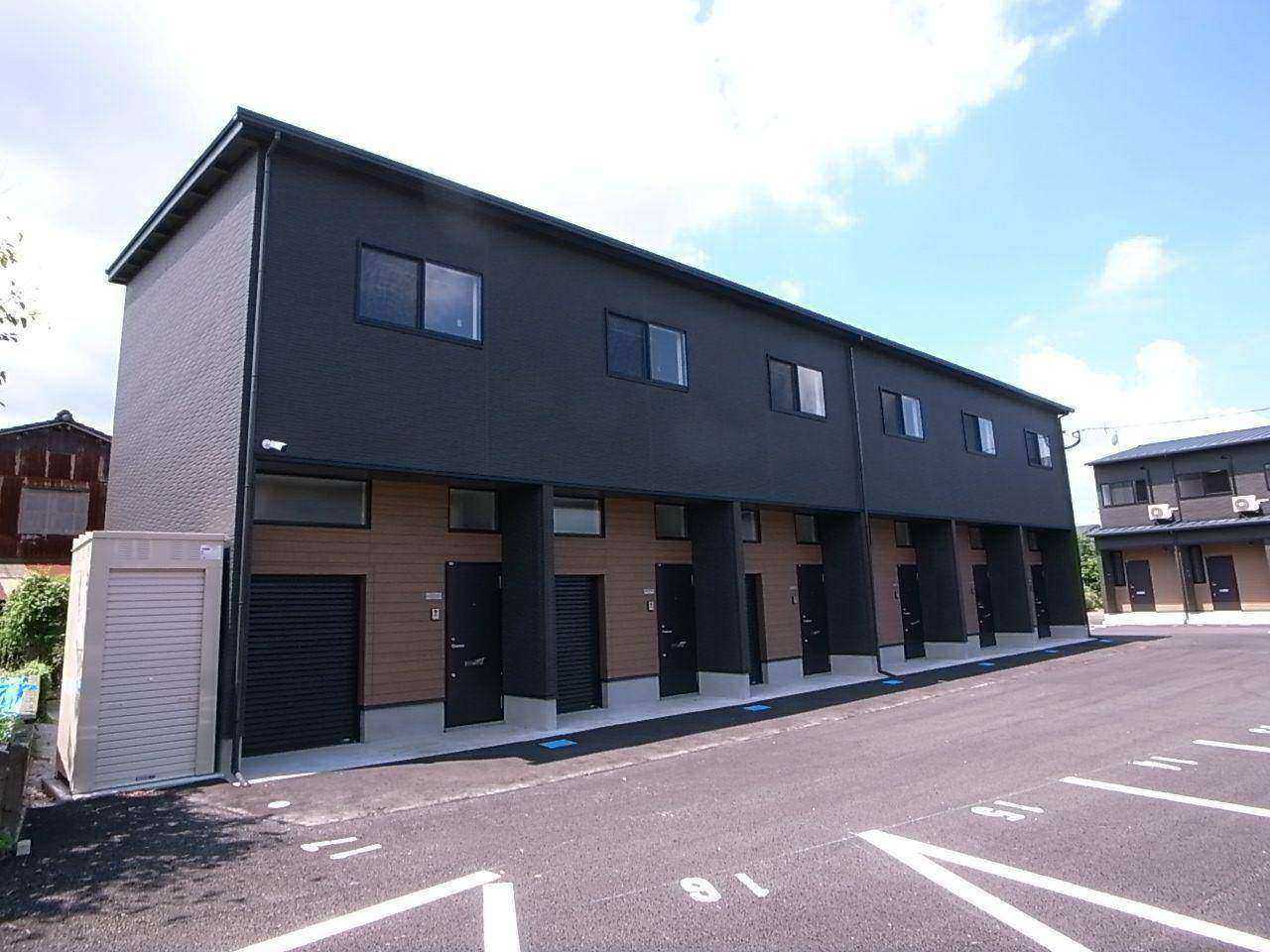 田主丸駅より徒歩4分 築2年2ヶ月 2階建の賃貸物件