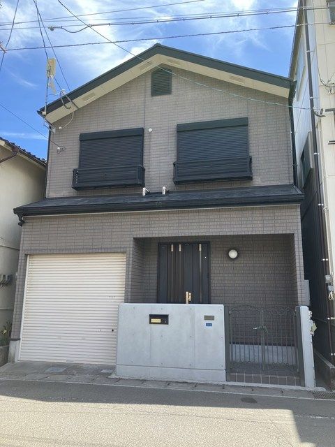 鹿児島駅前駅より徒歩4分 築25年 2階建の賃貸物件