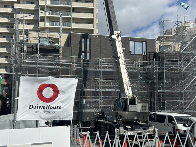 緑地公園駅より徒歩14分 新築 3階建の賃貸物件