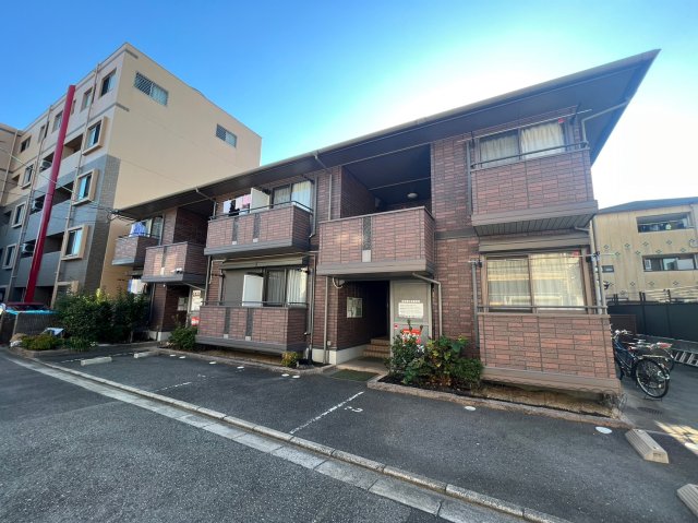 新大阪駅より徒歩13分 築24年8ヶ月 2階建の賃貸物件