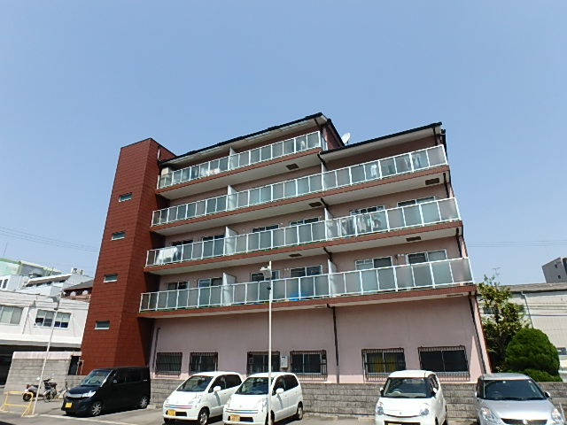 江坂駅より徒歩12分 築29年 5階建の賃貸物件