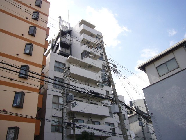 東三国駅より徒歩10分 築32年1ヶ月 10階建の賃貸物件