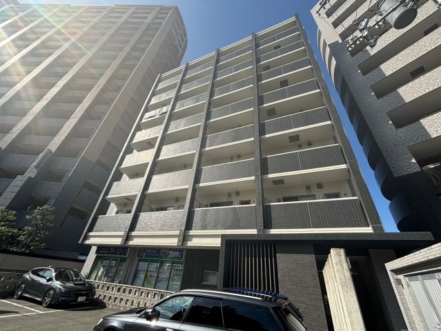  築15年6ヶ月 8階建の賃貸物件