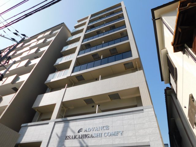 江坂駅より徒歩13分 築4年4ヶ月 9階建の賃貸物件