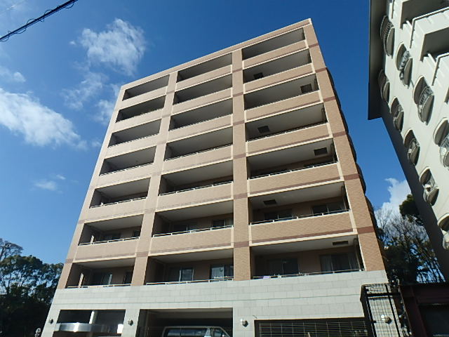 緑地公園駅より徒歩4分 築21年 8階建の賃貸物件