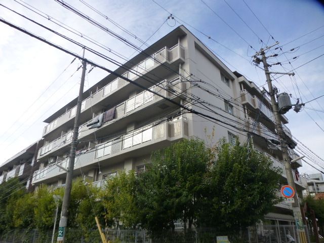 緑地公園駅より徒歩4分 築33年3ヶ月 5階建の賃貸物件