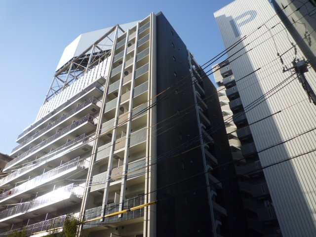 新大阪駅より徒歩5分 築12年5ヶ月 11階建の賃貸物件