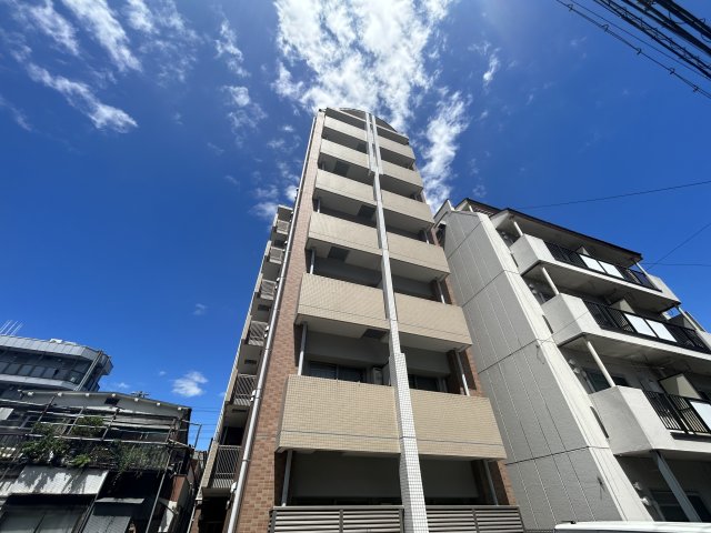 東三国駅より徒歩5分 築22年2ヶ月 7階建の賃貸物件