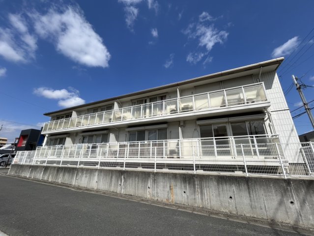 江坂駅より徒歩9分 築38年1ヶ月 2階建の賃貸物件