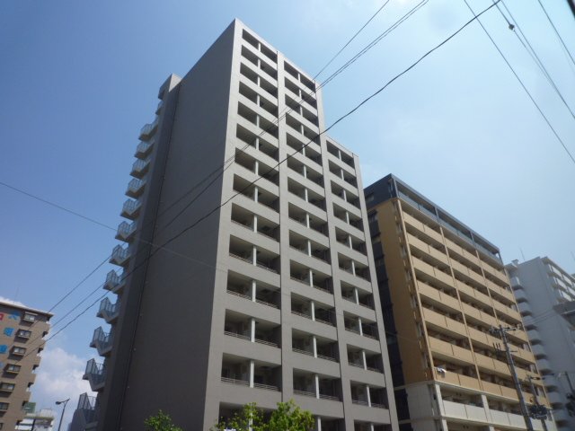 西中島南方駅より徒歩3分 築22年3ヶ月 15階建の賃貸物件