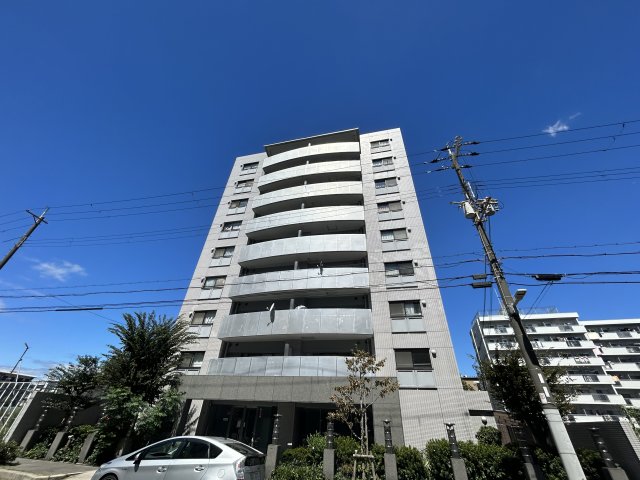 東三国駅より徒歩7分 築34年1ヶ月 9階建の賃貸物件