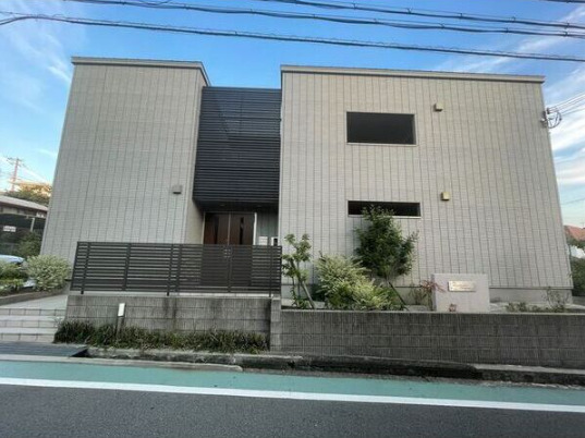 千里山駅より徒歩5分 築7年3ヶ月 2階建の賃貸物件