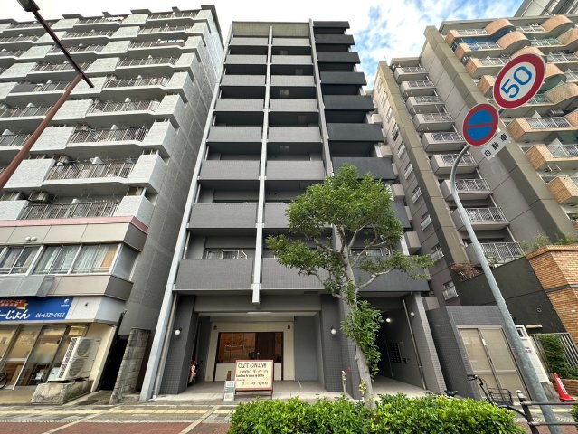 新大阪駅より徒歩5分 築15年6ヶ月 9階建の賃貸物件