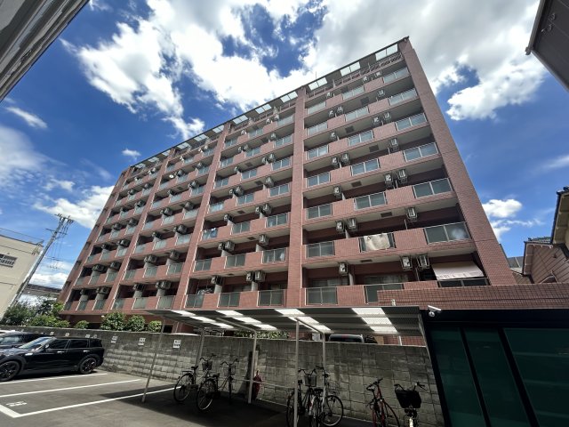 東三国駅より徒歩7分 築21年2ヶ月 9階建の賃貸物件