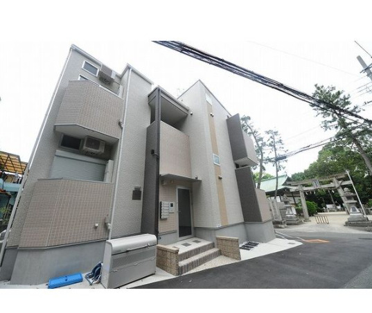 緑地公園駅より徒歩10分 築8年10ヶ月 2階建の賃貸物件