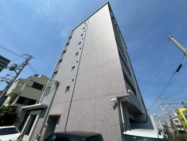 西中島南方駅より徒歩15分 築17年5ヶ月 8階建の賃貸物件