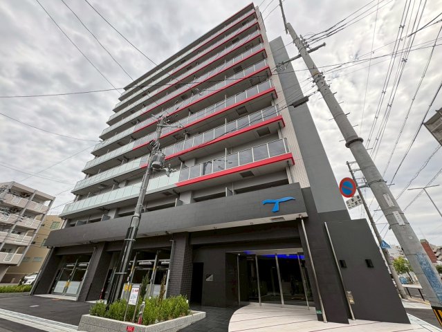 江坂駅より徒歩10分 新築 10階建の賃貸物件