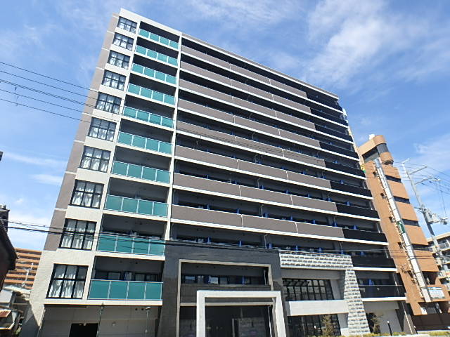 新大阪駅より徒歩10分 築8年5ヶ月 11階建の賃貸物件