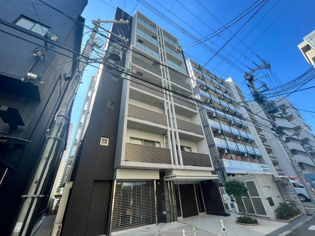 新大阪駅より徒歩8分 築12年11ヶ月 8階建の賃貸物件