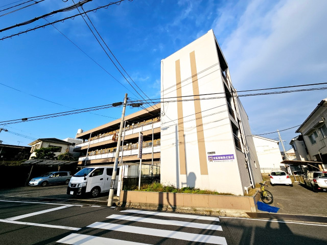 寝屋川市駅より徒歩10分 築43年1ヶ月 3階建の賃貸物件